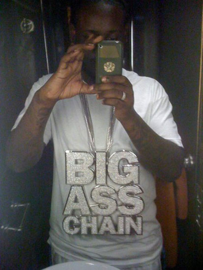 BIG ASS CHAIN